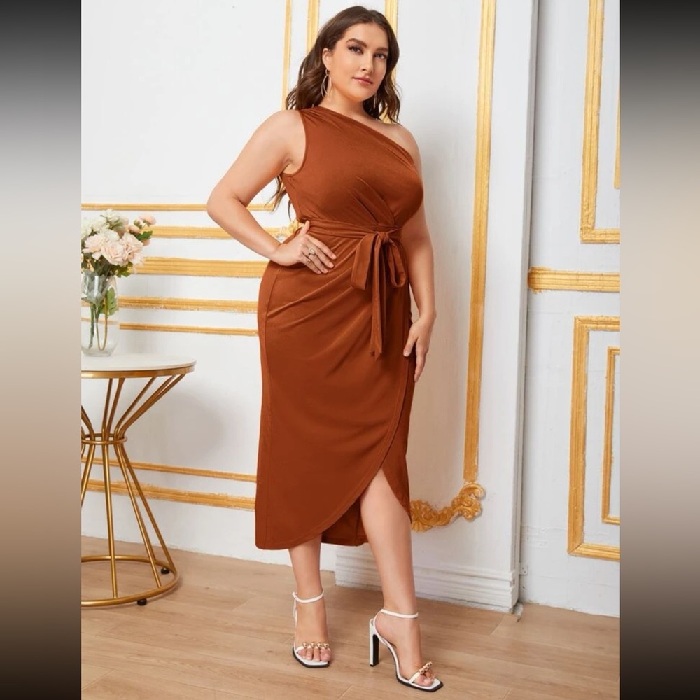 Cocktail Dress - Picture 4 of 5